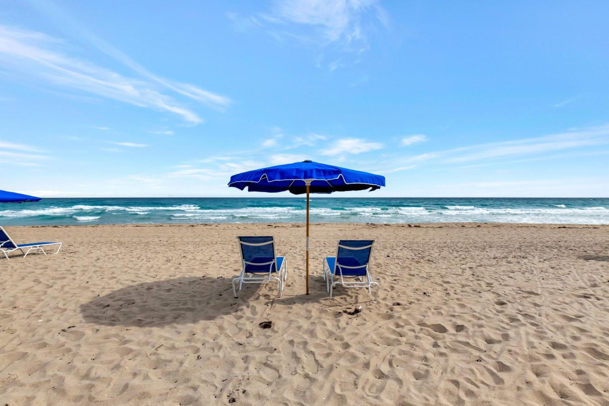 Tideline Ocean Resort&Spa Palm Beach Exterior foto